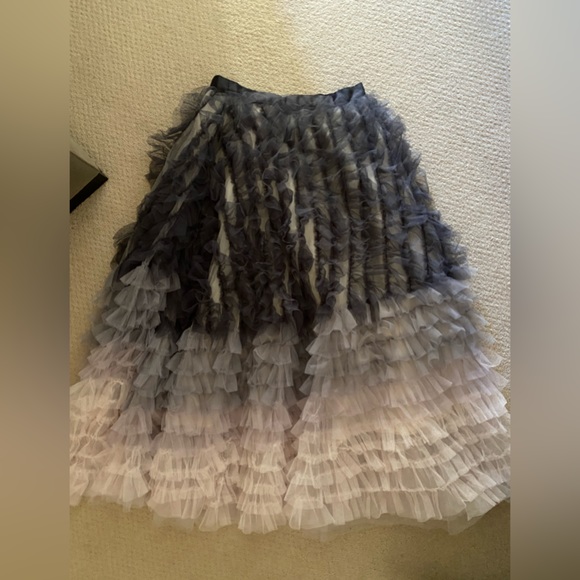 Chicwish Gradient Tiered Ruffle Mesh Tulle Maxi Skirt - Picture 4 of 5